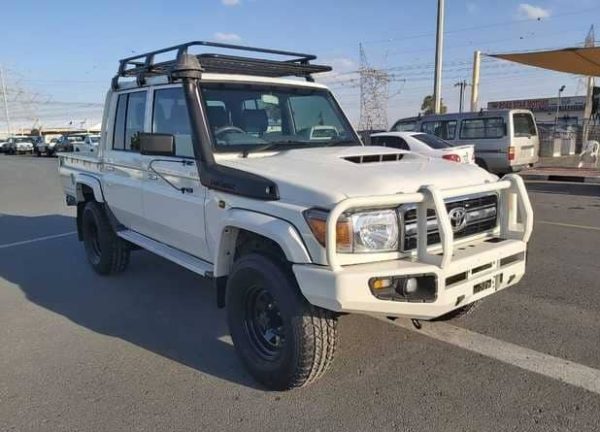 2018 TOYOTA LAND CRUISER GXL VDJ79 BP291424