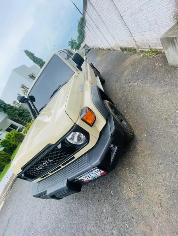 USED 2024 CLEAN USED TOYOTA LAND CRUISER DOUBLE CABIN PICK UP
