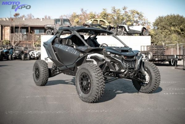 2024 Can-Am® Maverick R X RS Triple Black