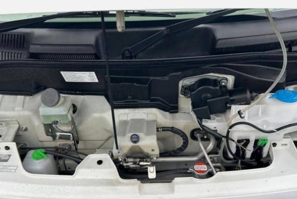 Used 2019 Suzuki Mini Bus - Image 2