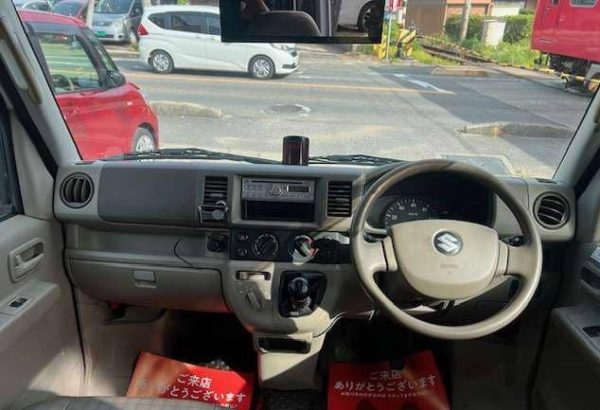 Used 2019 Suzuki Mini Bus - Image 3