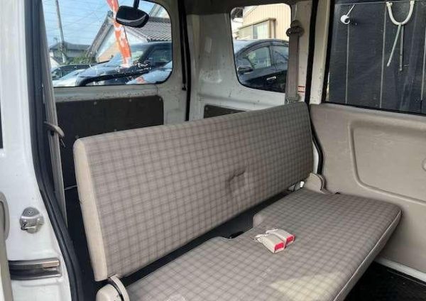 Used 2019 Suzuki Mini Bus - Image 6