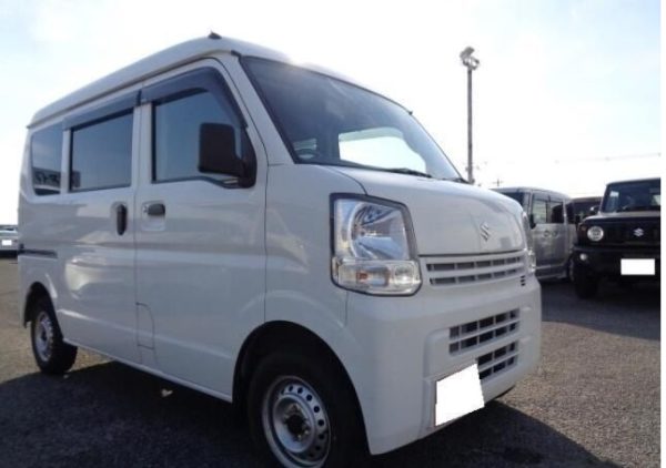 Used 2020 Suzuki Mini Bus
